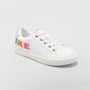 Girls' Gleen Embroidered Sneakers - Cat & Jack